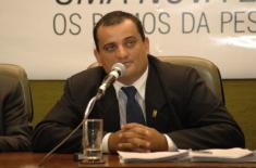 Bacha: Estado não pode restringir comércio para não ter o trabalho de fiscalizar